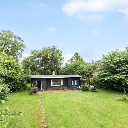 3 Bedroom Amazing In Semesterbostad *